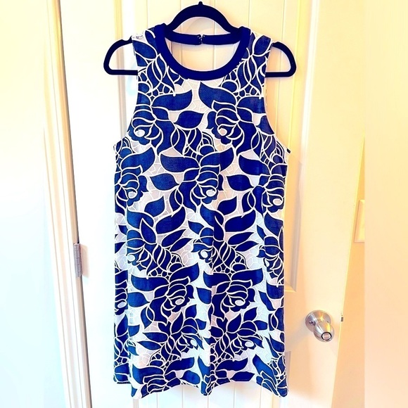 Emmelee for F.C. Dresses & Skirts - Emmelee Blue & White Floral Dress Size L